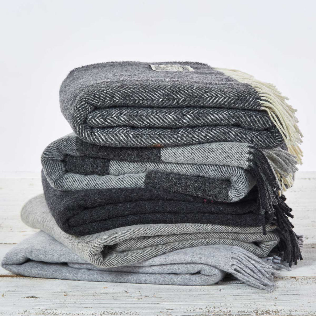 Charcoal Cashmere Mix Throw with Pink Edge Detail - Tolly McRae